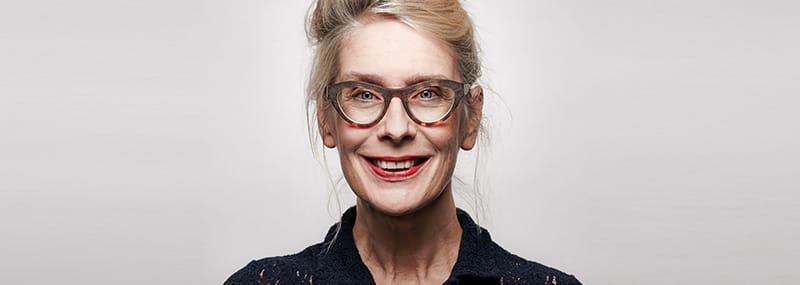 Portrait-Ingrid-Van-der-Wacht_800x285